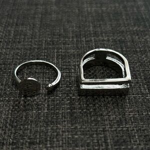 Pair of Two Topshop Rings. Size Large.